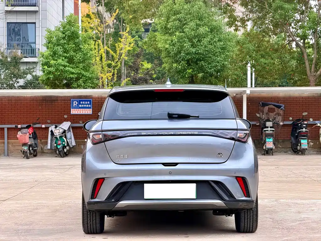 BYD Dolphin — миниатюра 10