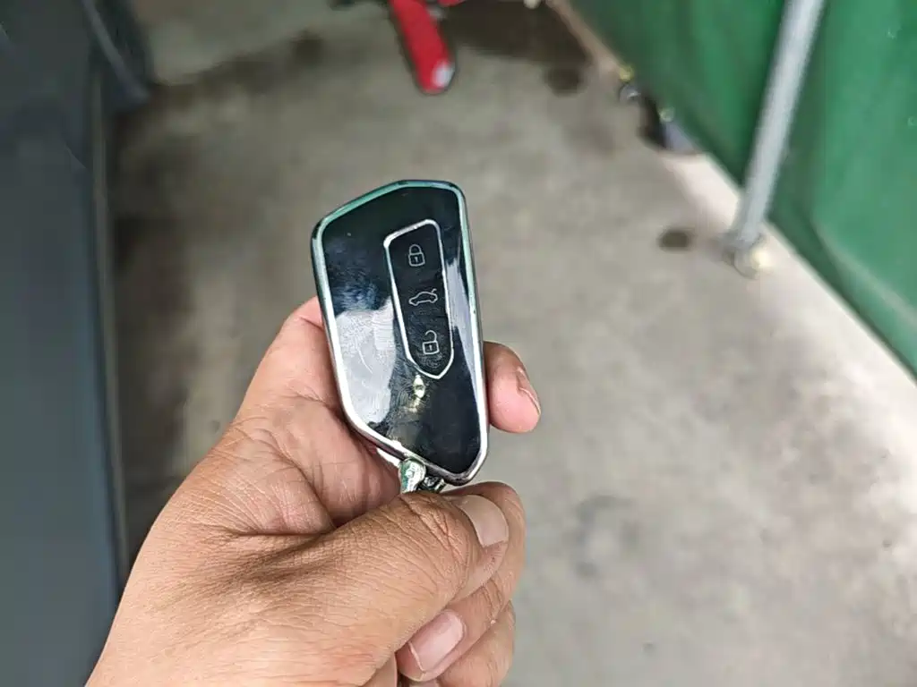 Volkswagen ID.4 X — миниатюра 9
