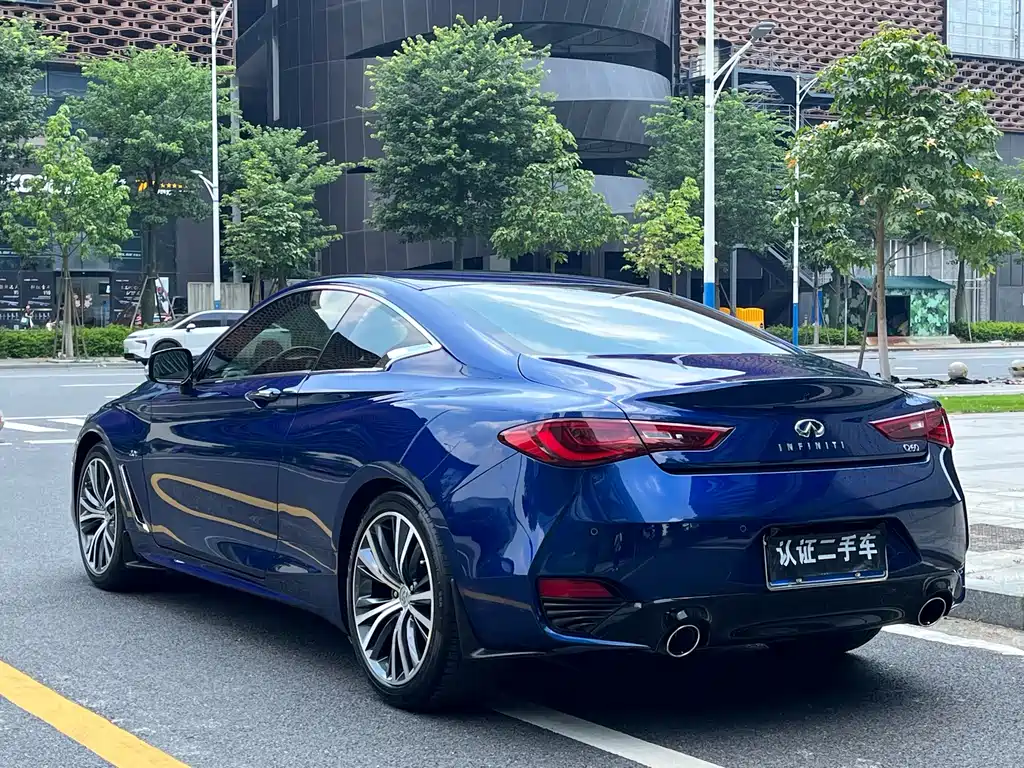 Infiniti Q60 2019 2.0T Luxury
