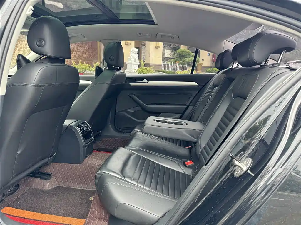 Volkswagen Magotan — миниатюра 5