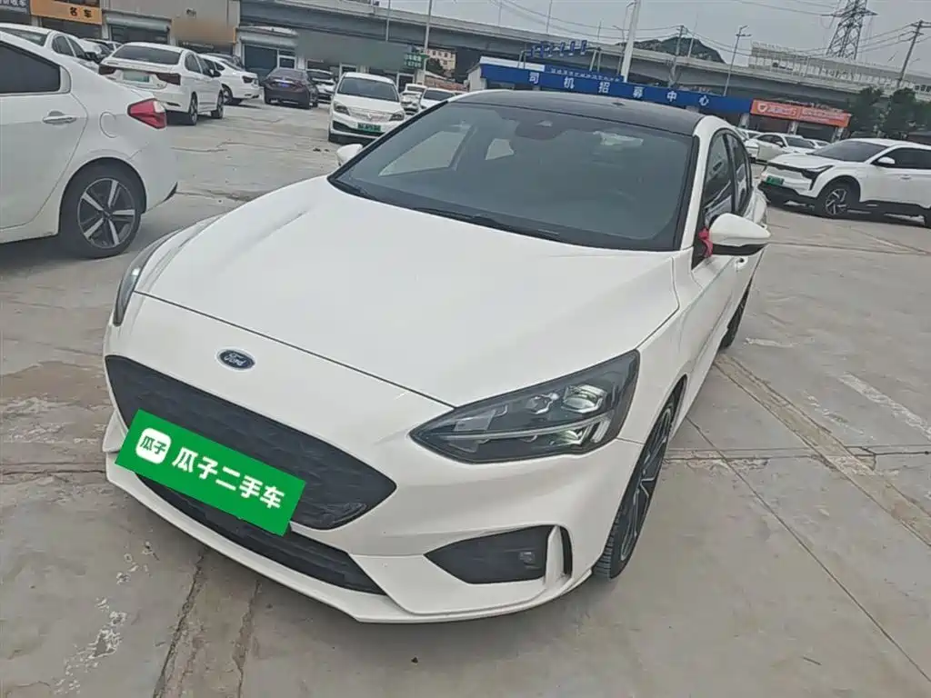 Купить Ford Focus