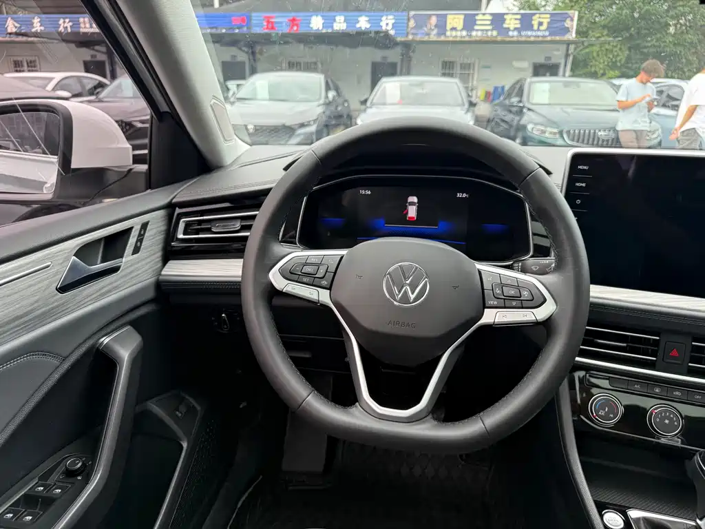 Volkswagen Sagitar — миниатюра 7