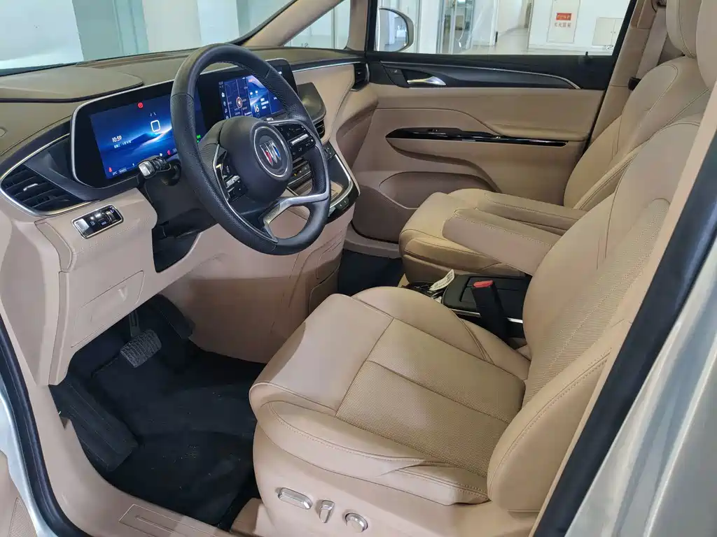 Buick GL8 Hybrid — миниатюра 20