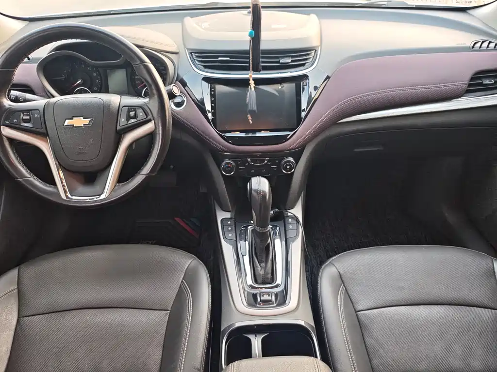 Chevrolet Malibu — миниатюра 10