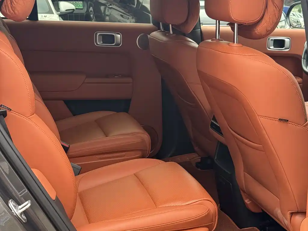 Li Auto Li L8 — миниатюра 6