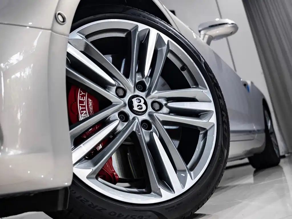 Bentley Continental — миниатюра 8