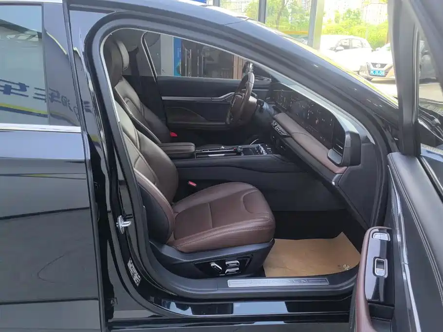 Lincoln Z — миниатюра 8