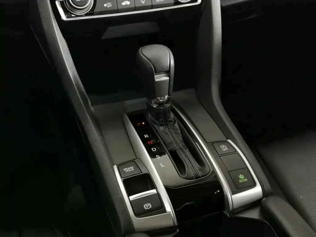 Honda Civic — миниатюра 13