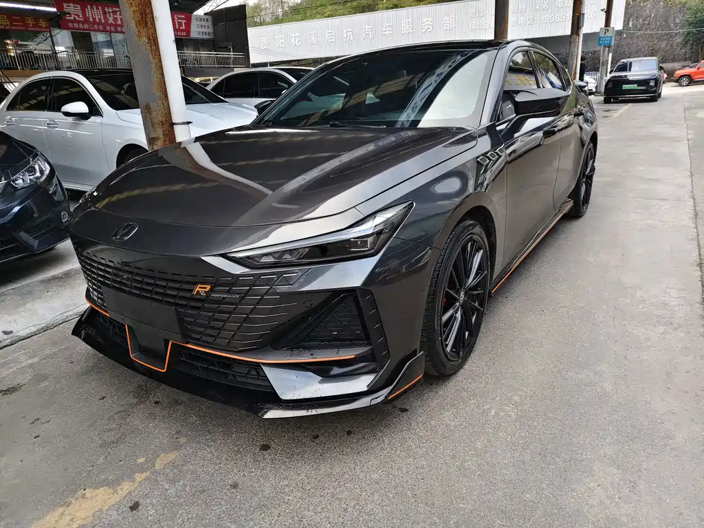 Changan UNI-V