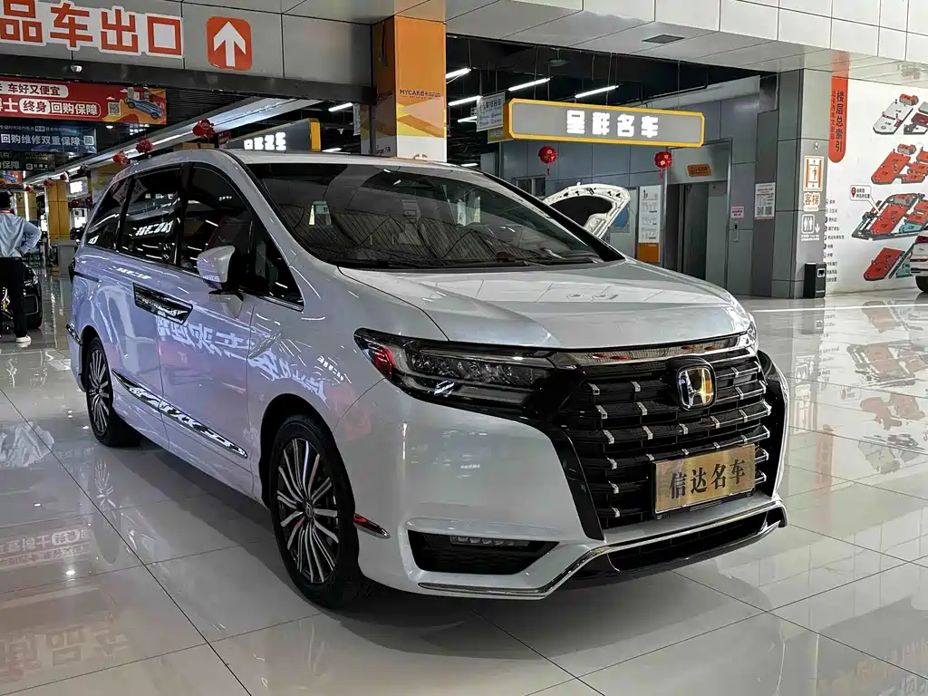 Honda Elysion 2024 2.0L e:HEV Luxury