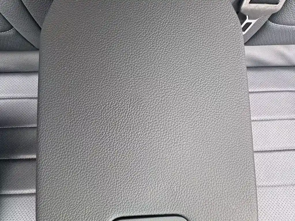 Mercedes-Benz C-Class — миниатюра 19
