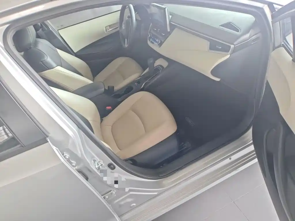 Toyota Corolla — миниатюра 9