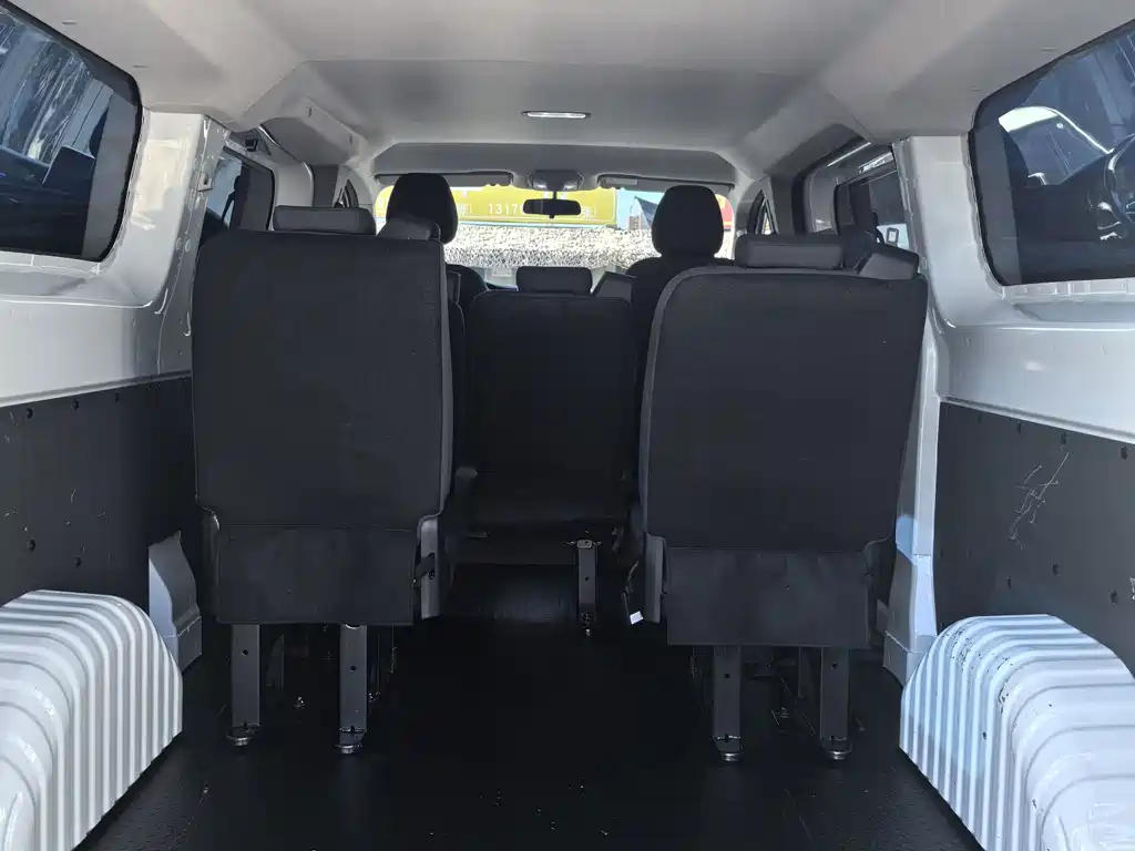IVECO Juxing — миниатюра 5