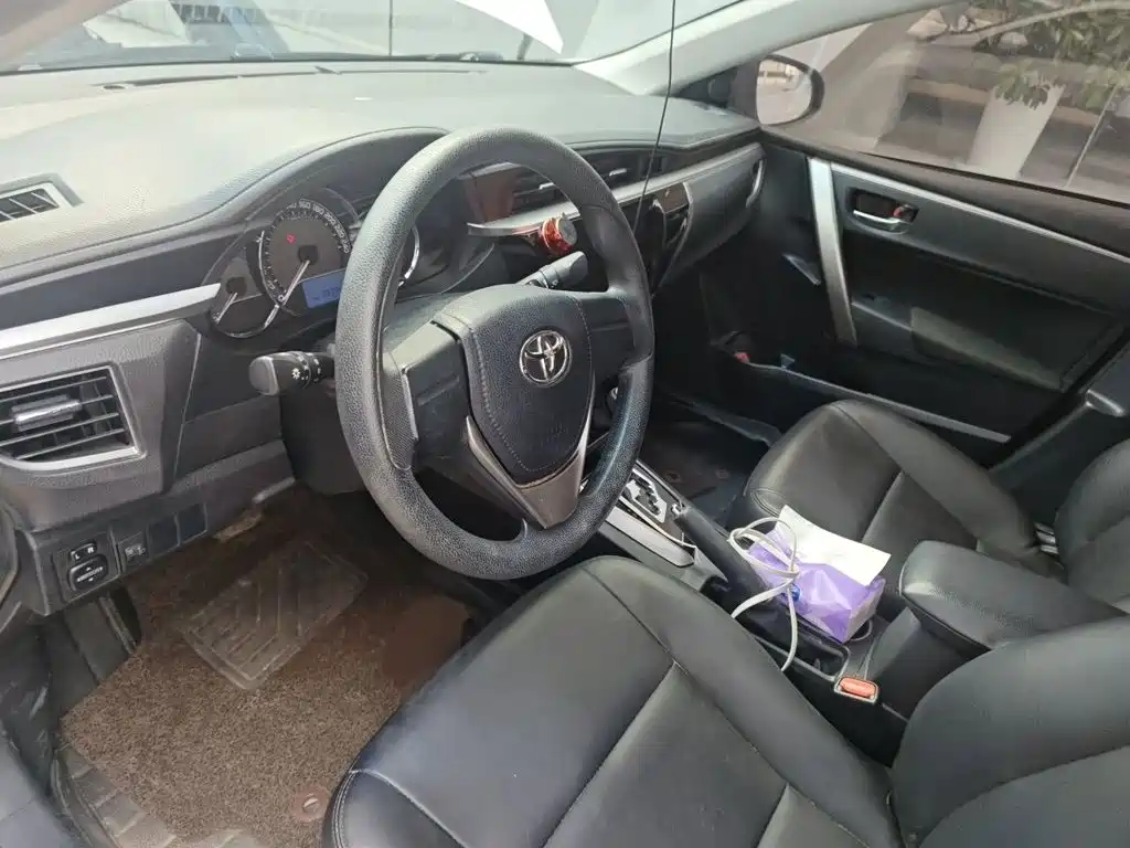 Toyota Corolla — миниатюра 8