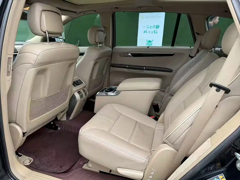 Mercedes-Benz R-Class — миниатюра 8