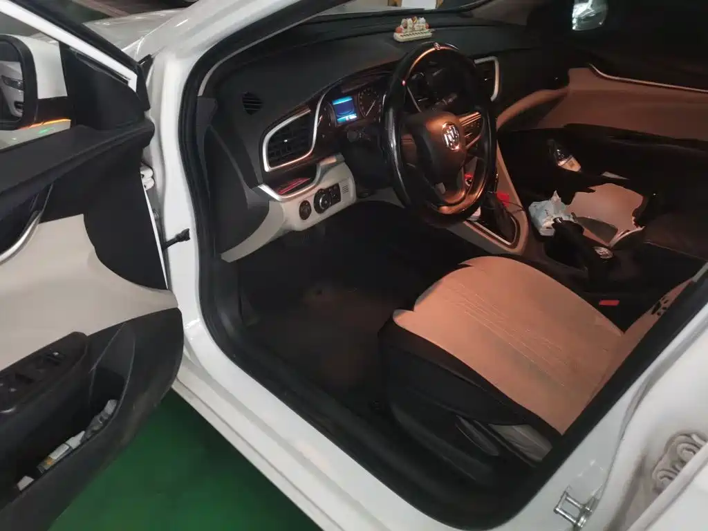 Buick Excelle — миниатюра 17