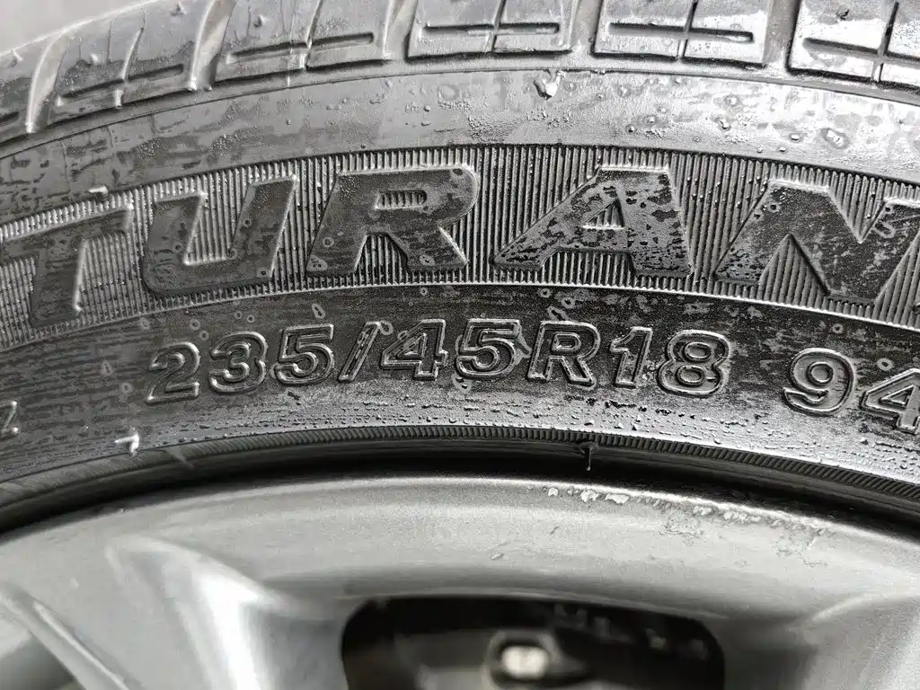 Toyota Reiz — миниатюра 24