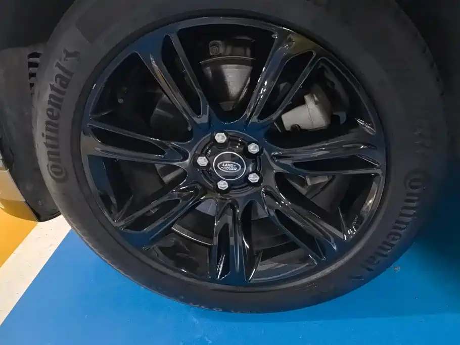 Land Rover Velar — миниатюра 6