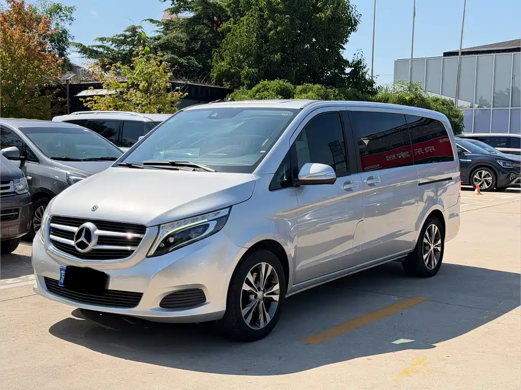 Mercedes-Benz V-Class — миниатюра 3