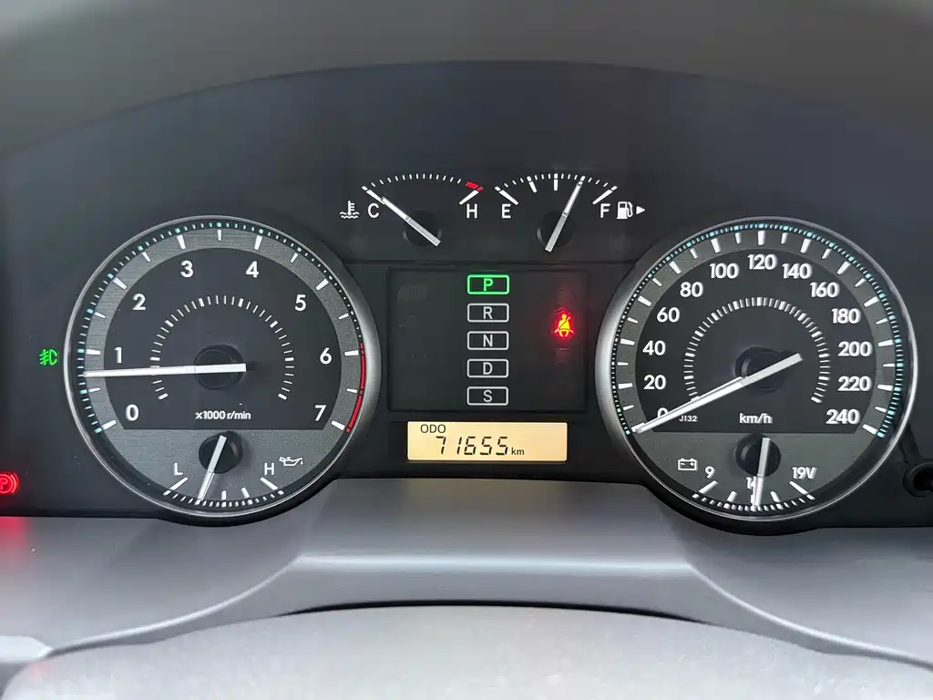 Toyota Land Cruiser — миниатюра 17