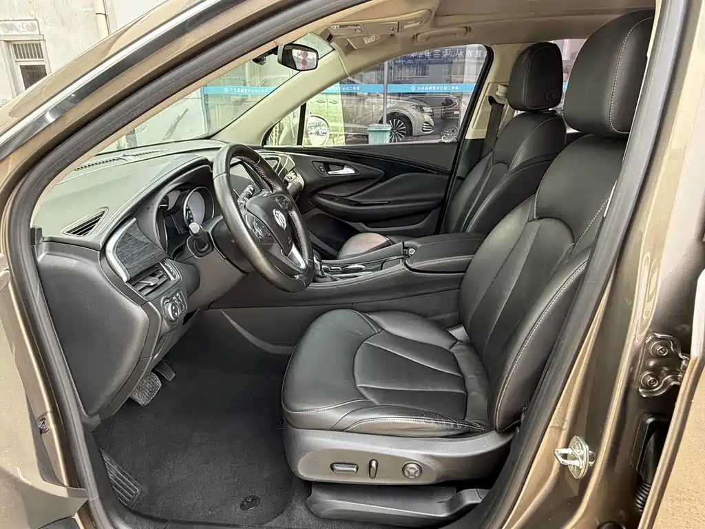 Buick Envision Plus — миниатюра 10