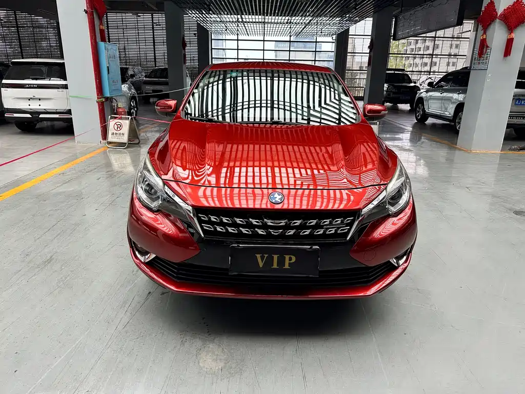 Venucia T90 — миниатюра 2