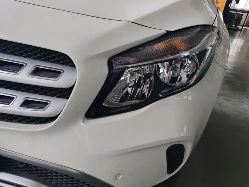 Mercedes-Benz GLA — миниатюра 24