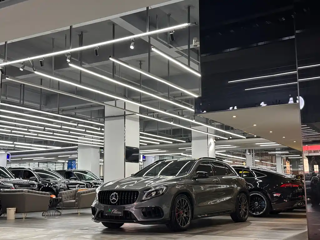 Mercedes-Benz GLA AMG AMG GLA 45 4MATIC, фото 3