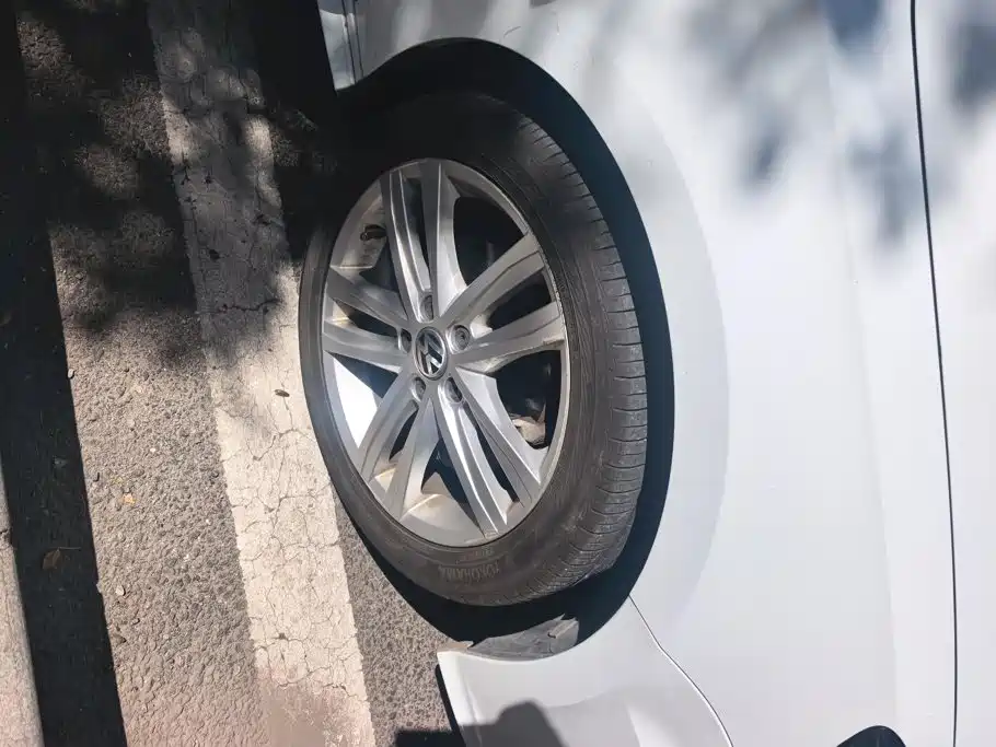 Volkswagen Sagitar — миниатюра 6