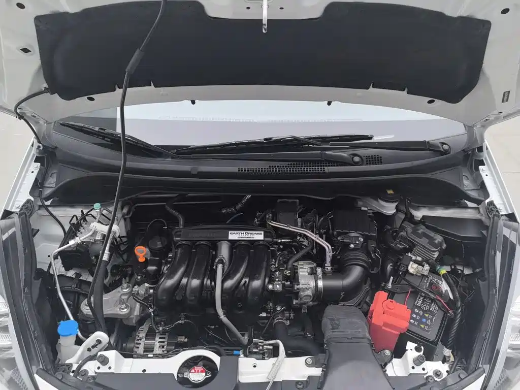 Honda Fit — миниатюра 6