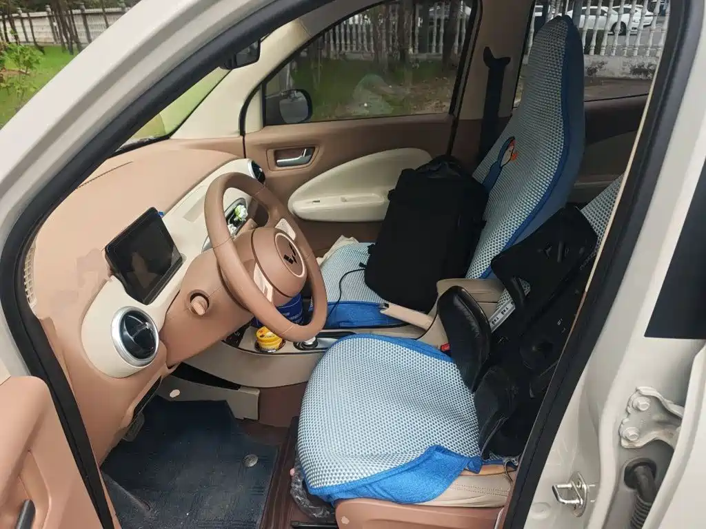 Wuling MINIEV — миниатюра 11