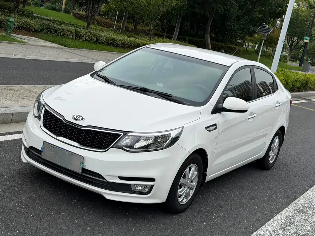 Kia K2