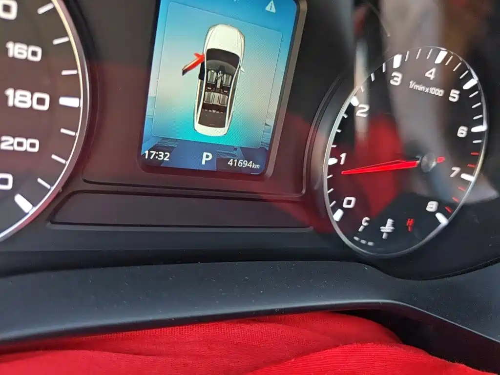 Roewe i5 — миниатюра 5