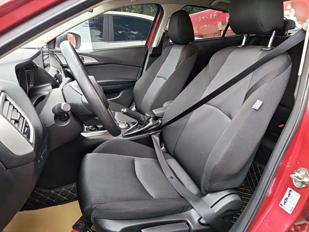 Mazda 3 Axela — миниатюра 15