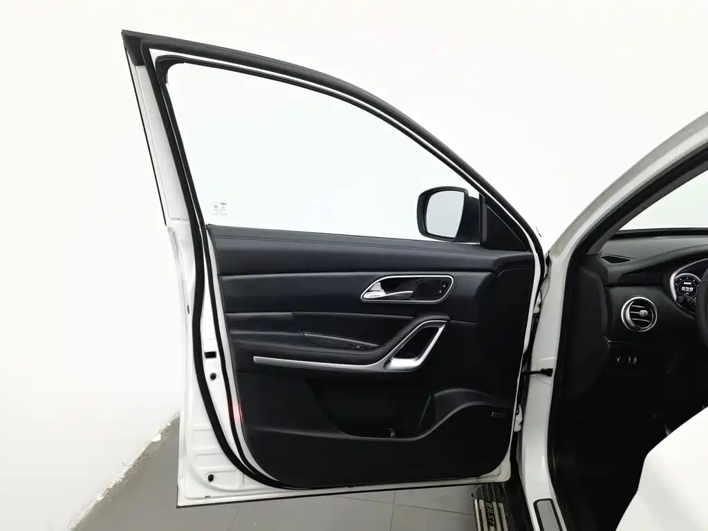 JAC Refine S7 — миниатюра 8