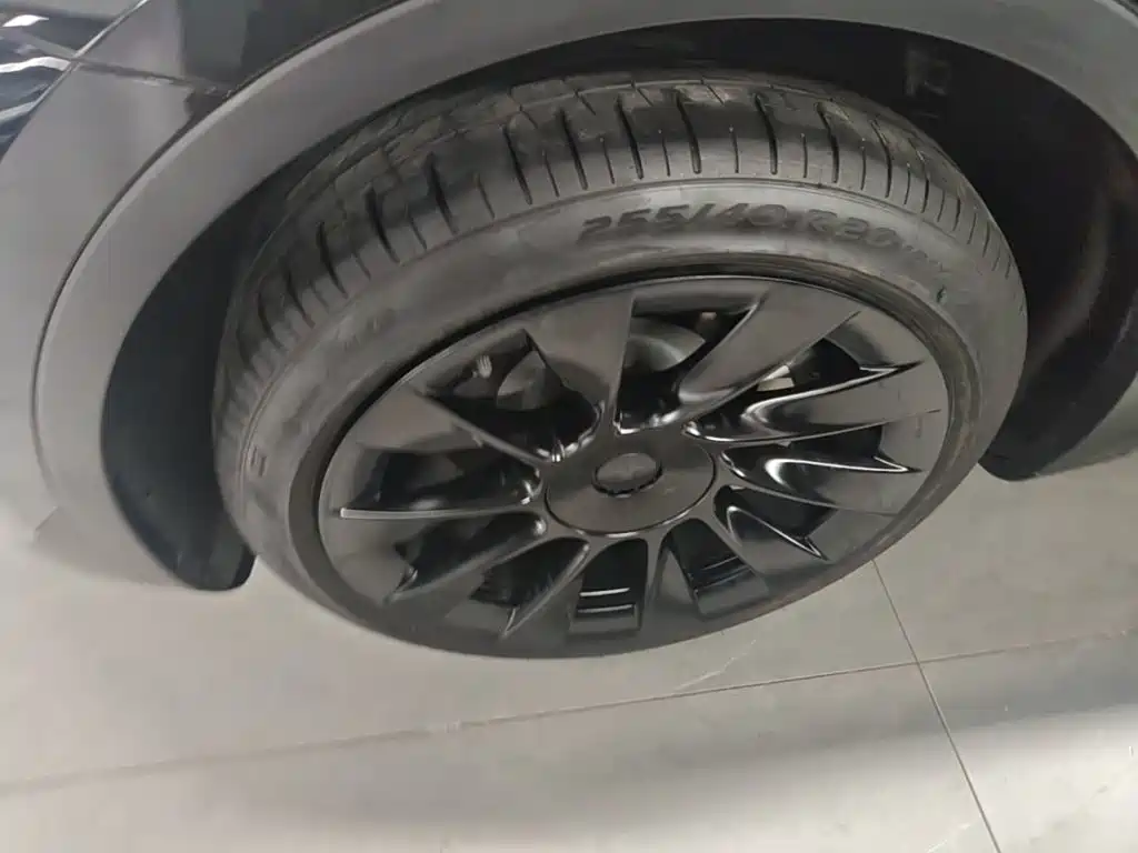 Tesla Model Y — фотографии объявления, Фото 23