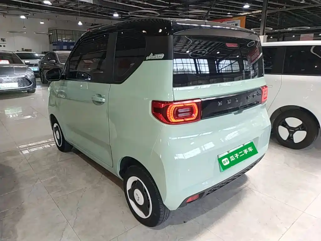 Wuling MINIEV — миниатюра 5