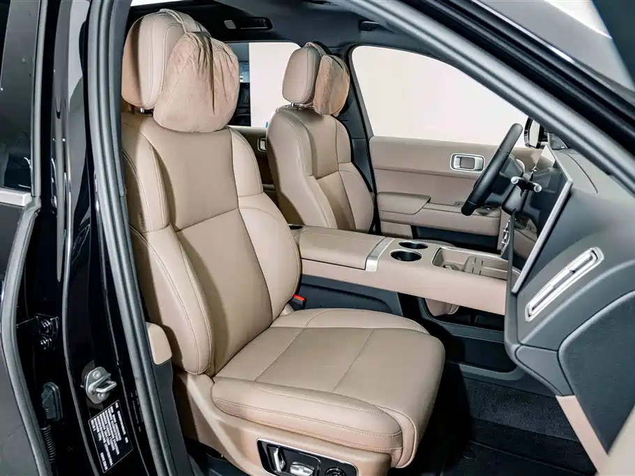 Li Auto Li L8 — миниатюра 19