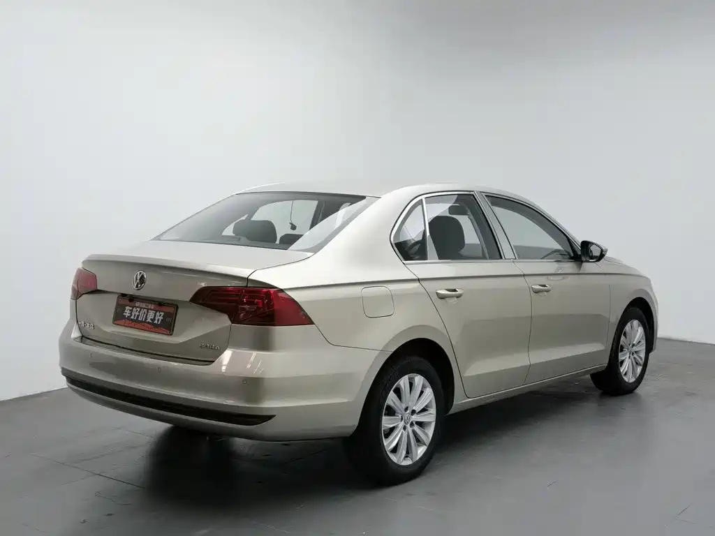 Volkswagen Bora — миниатюра 2