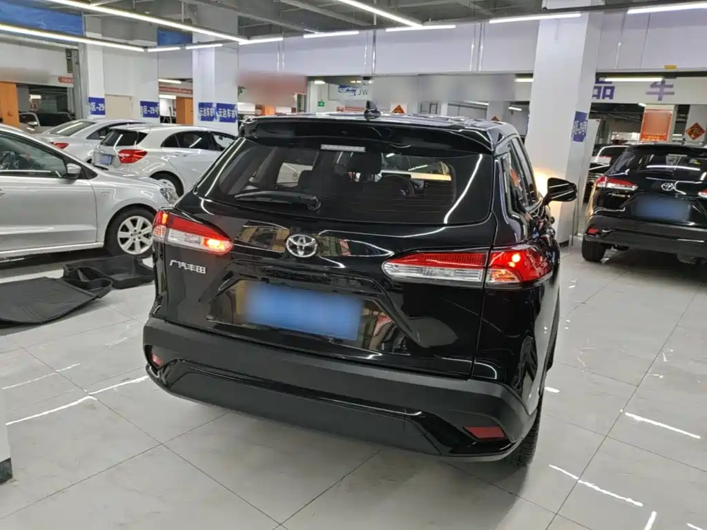 Toyota Frontlander — миниатюра 5