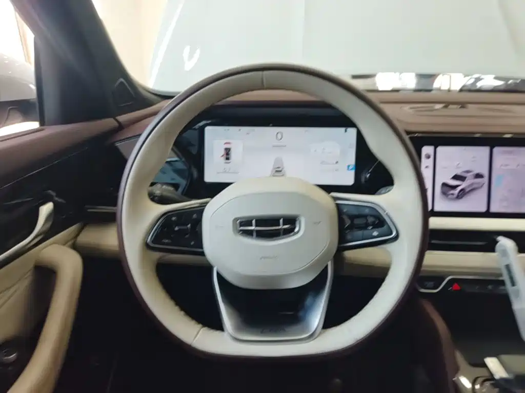 Geely Xingyue L — миниатюра 11