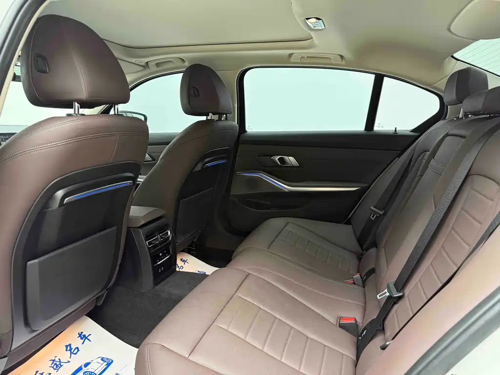 BMW 3 Series — миниатюра 15