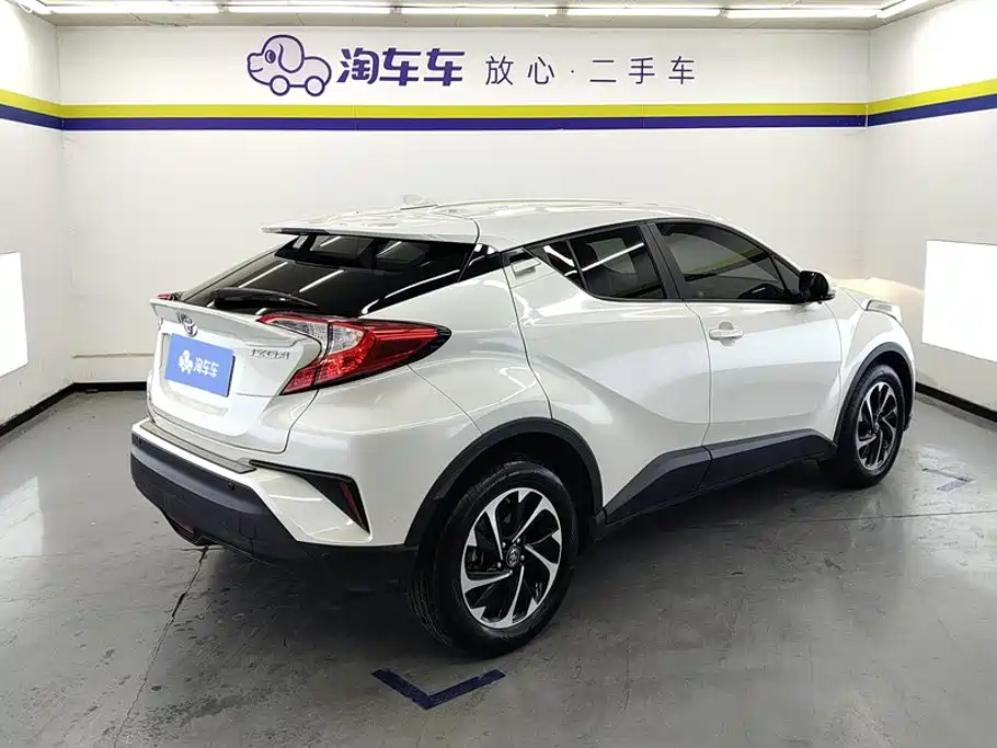 Toyota IZOA — миниатюра 3
