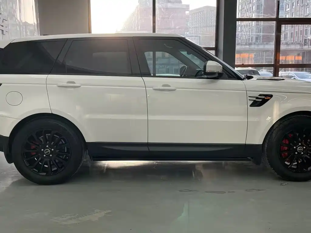 Land Rover Range Rover Sport 2019 3.0 SC V6