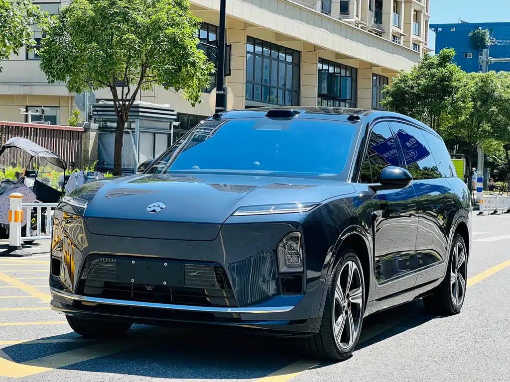NIO ES8 2026 мест Executive Luxury