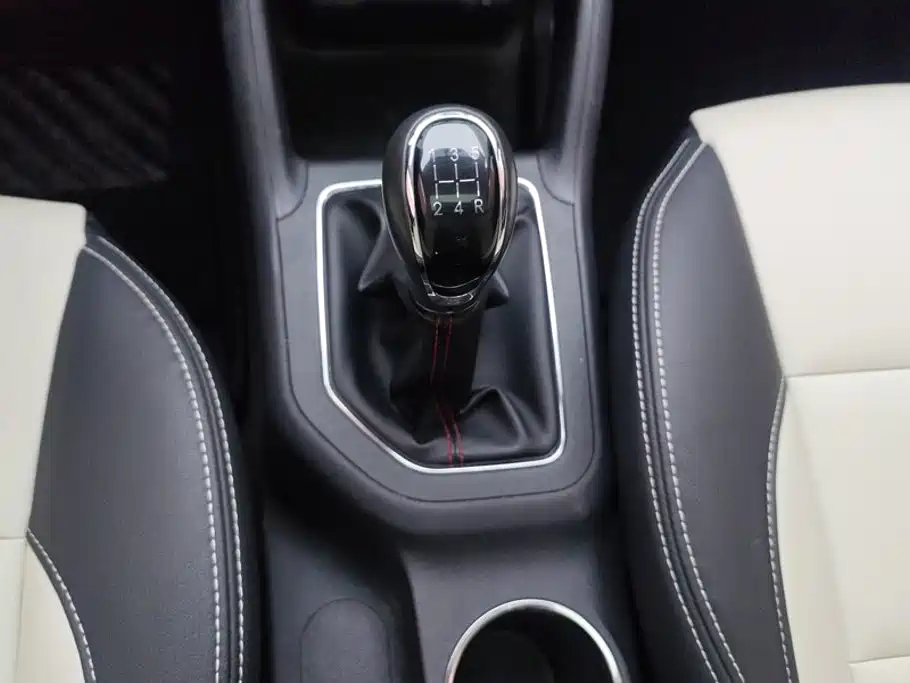 Changan CS35 — миниатюра 16