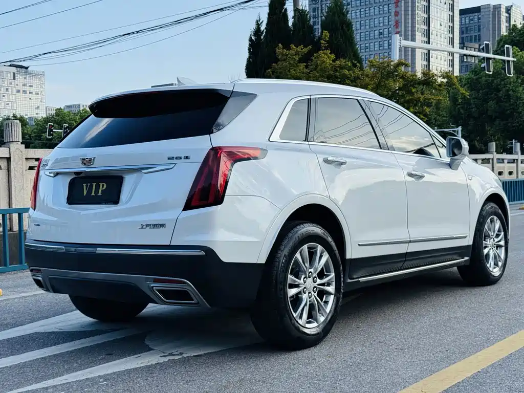 Cadillac XT5 — миниатюра 6