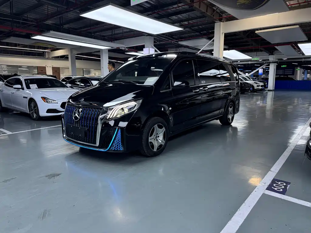 Купить Mercedes-Benz Vito