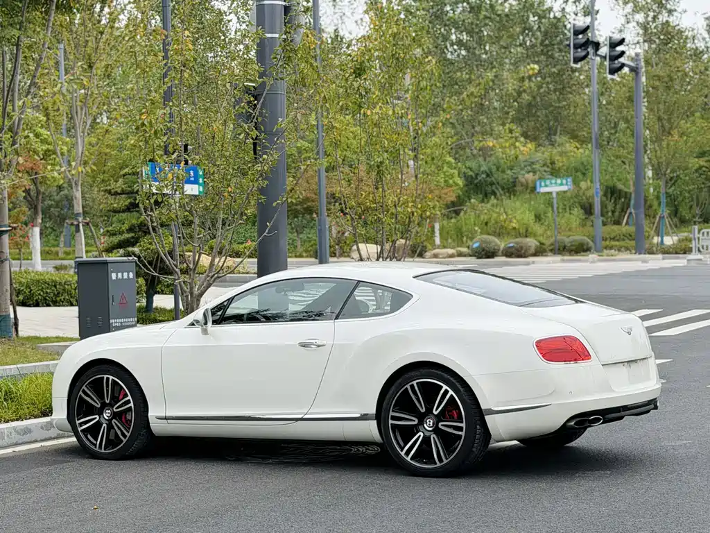Bentley Continental — миниатюра 10