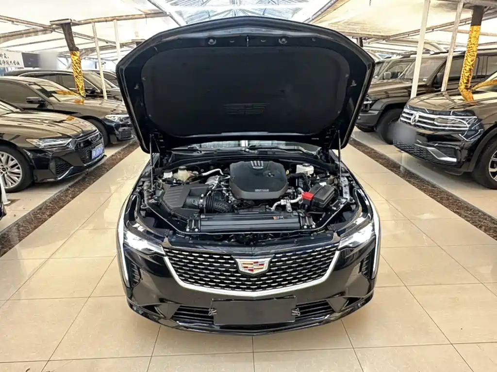 Cadillac CT4 — миниатюра 4
